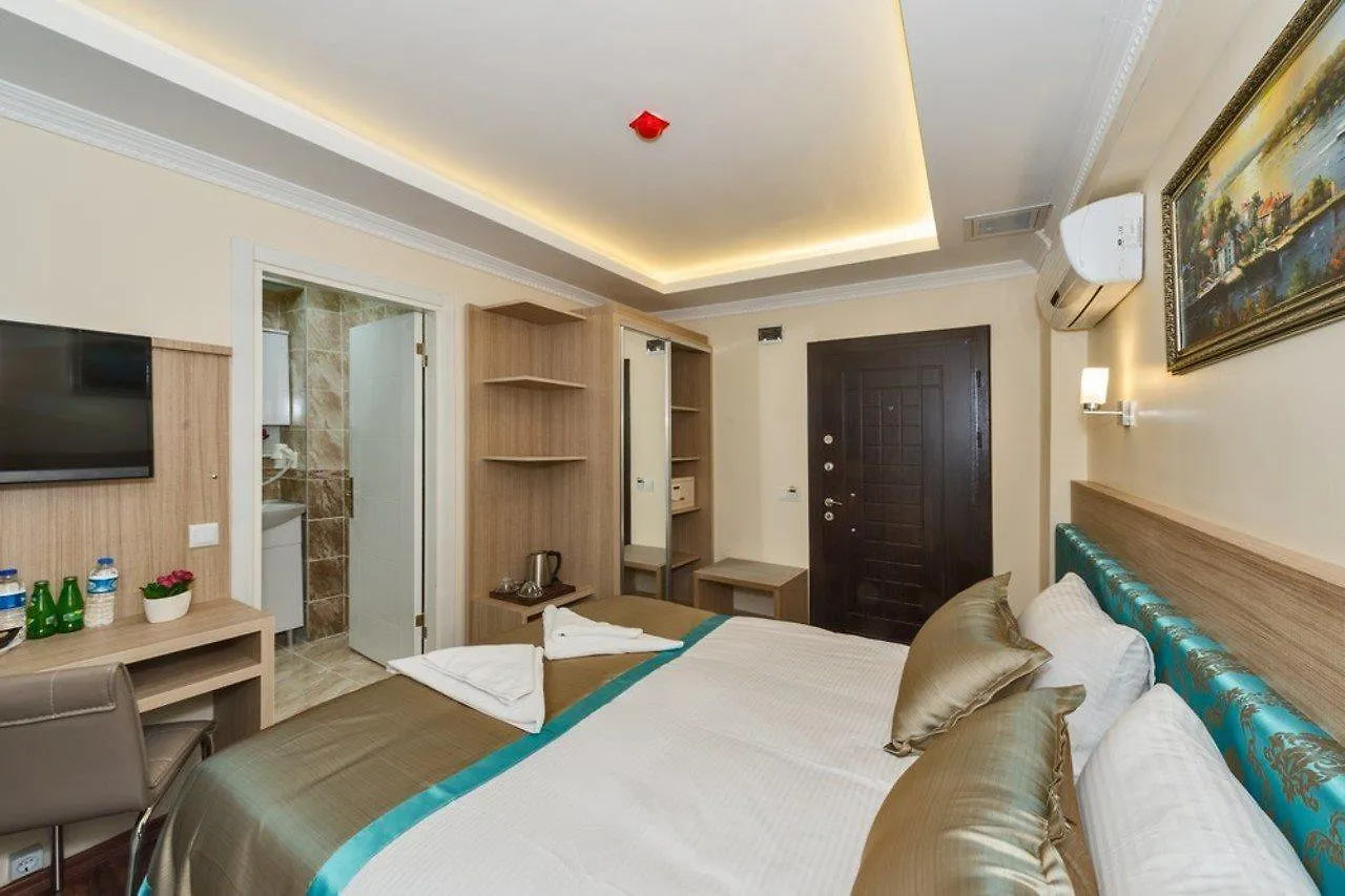 Le Premier House Aparthotel Istanbul 2*,